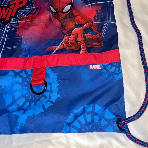Spider-Man drawstring backpack - Picture 4 of 11